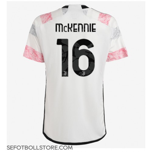 Juventus Weston McKennie #16 Replika Bortatröja 2023-24 Kortärmad